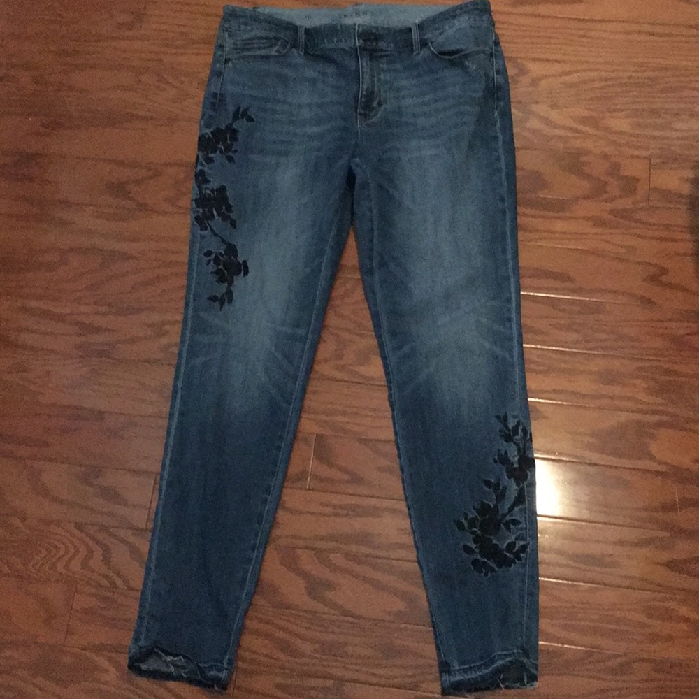 White House Black Market Embroidered Skinny Jeans